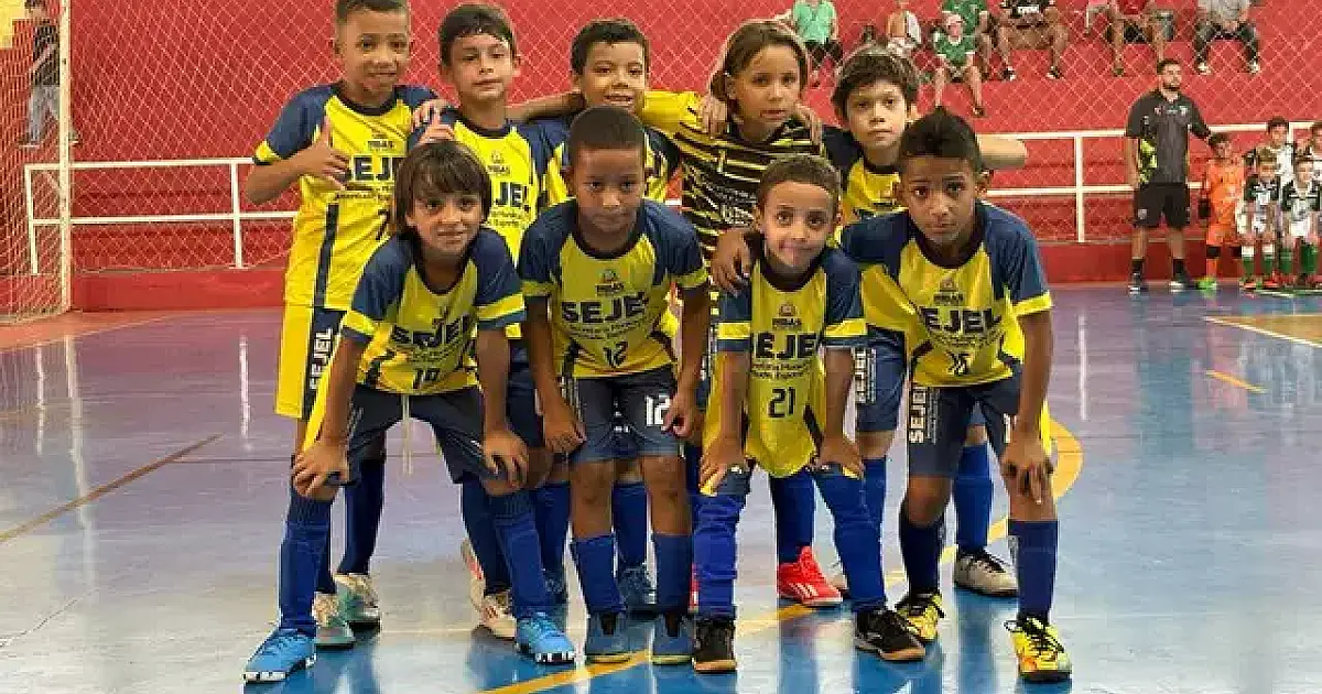 Tradicional torneio de futsal de base tem 16 jogos