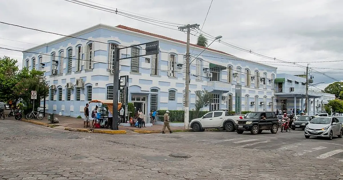 Hospital desmente agressão, mas enfermeira diz que tem tudo gravado