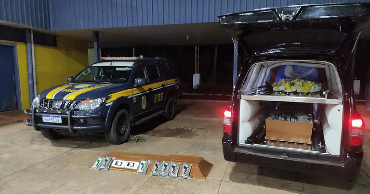 Cocaína que saiu de Corumbá escondida em caixão funerário é apreendida na BR 262