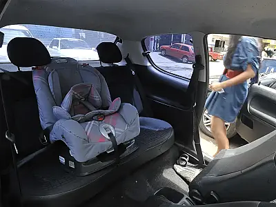 Inmetro recomenda atenção na compra do bebê conforto