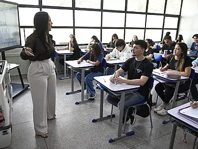 Ano letivo termina e escolas estaduais já organizam calendário de 2026