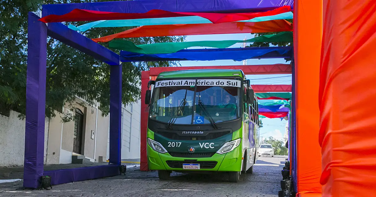 Micro-ônibus gratuito salvou a participação do público no FAS 2025