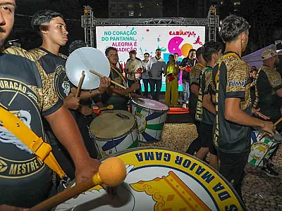 Carnaval 2025 de Corumbá é lançado com ritmo de samba na Praça da Independência