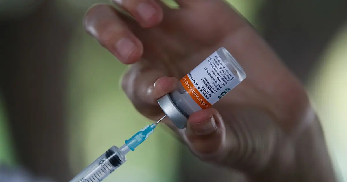 Resultados preliminares indicam que CoronaVac é segura para crianças e adolescentes