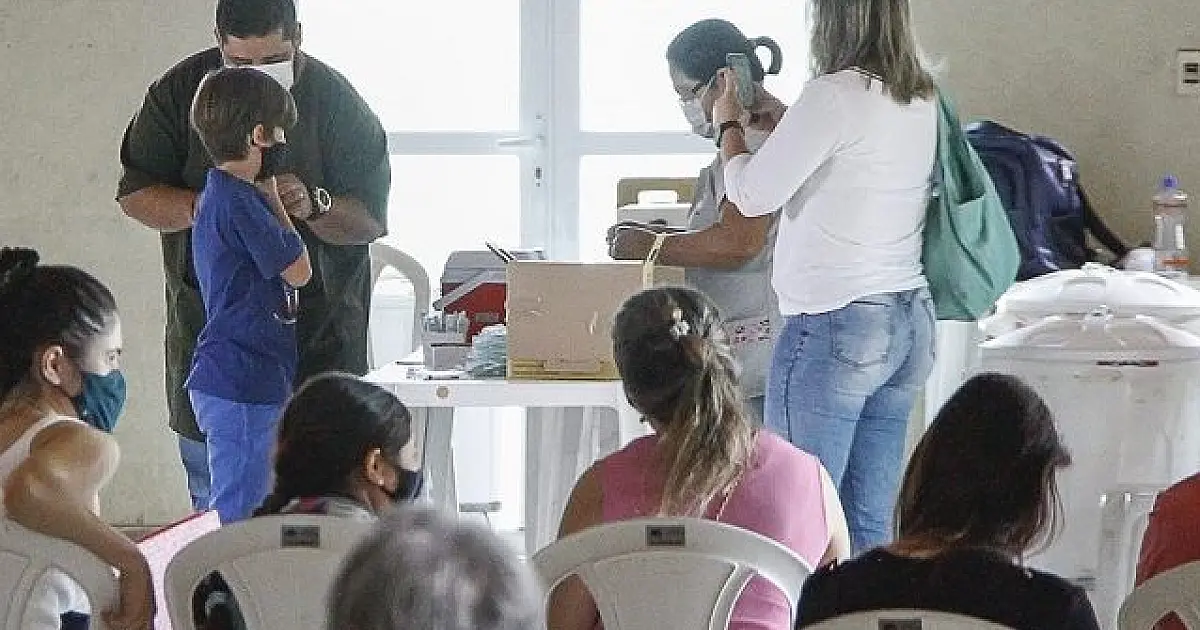 Neste sábado tem vacinação da Covid no Centro de Saúde da Ladeira e no Jardim dos Estados