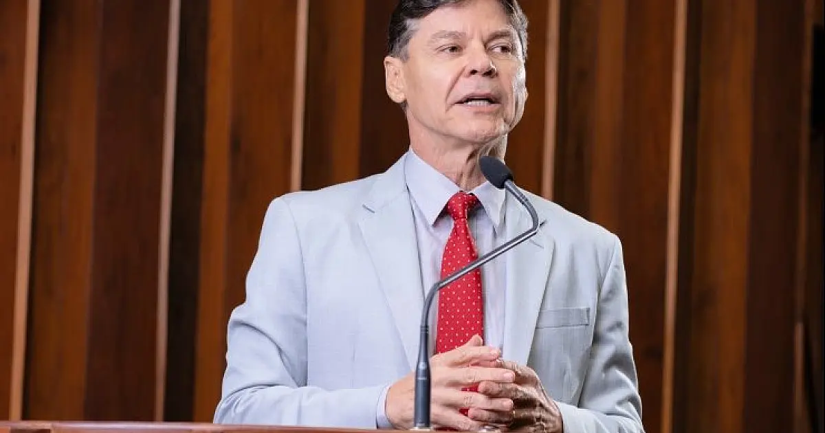 Deputado Paulo Duarte assume como membro da CCJR em sessão nesta terça, 11