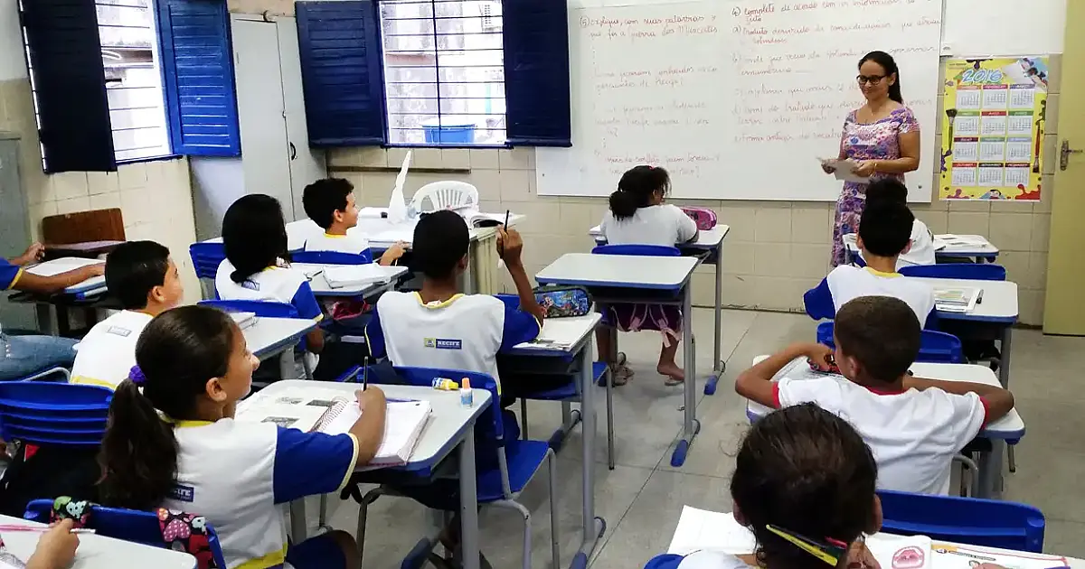 Escolas terão conteúdos de prevenção à violência contra a mulher
