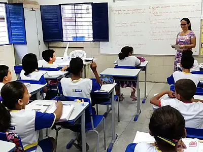 Escolas terão conteúdos de prevenção à violência contra a mulher