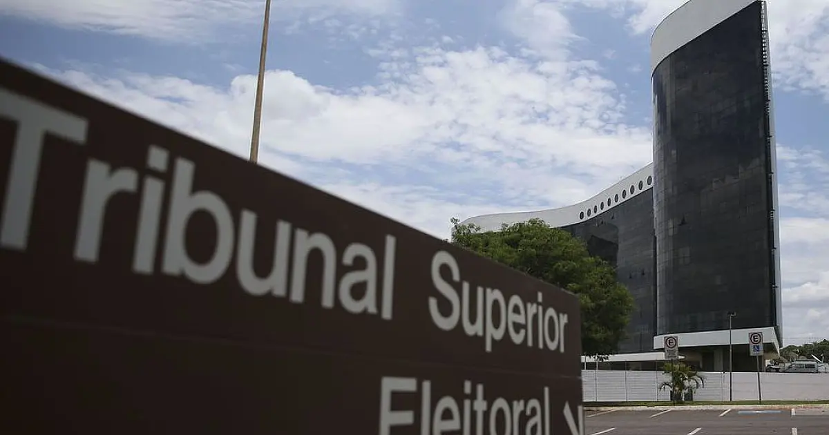 TSE regulamenta propaganda política no Brasil