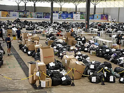 Campanha Seu Abraço Aquece arrecada 161,8 mil agasalhos e calçados