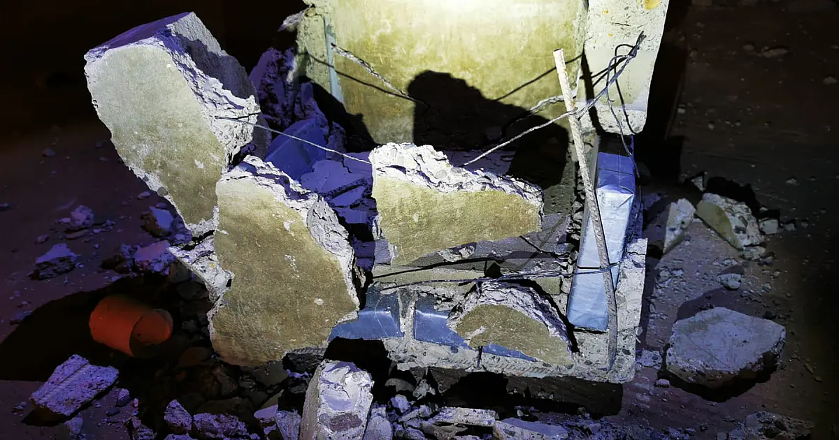 Boliviano é flagrado com quase 9 quilos de cocaína em caixa de concreto