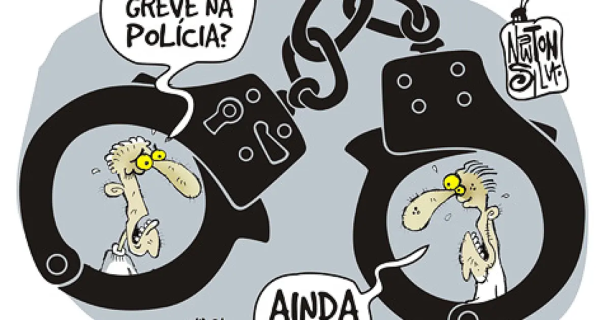 Policiais  em alerta