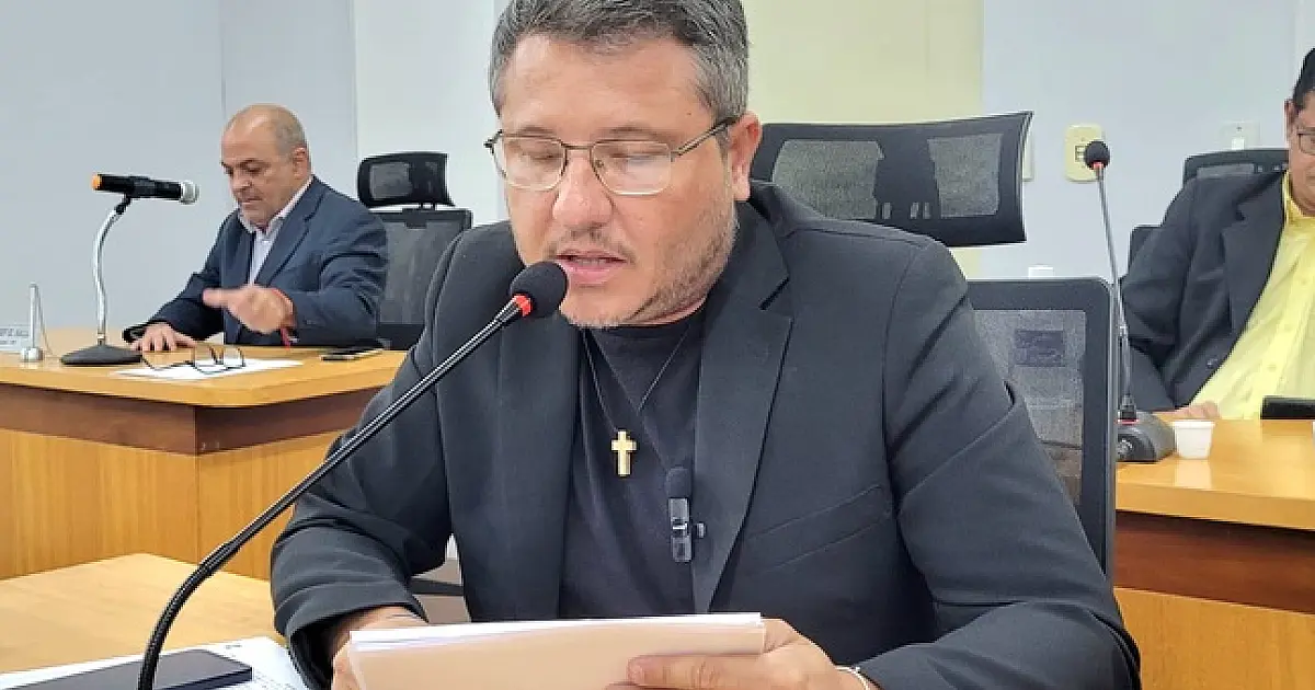 Cazarin pede urgência na recuperação do Complexo Poliesportivo