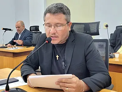 Cazarin pede urgência na recuperação do Complexo Poliesportivo