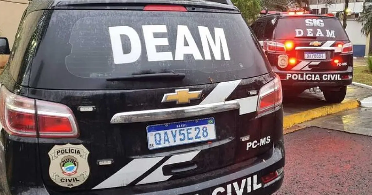 Homem conhecido por "Diabo Loiro" é preso após atacar mulher com facão