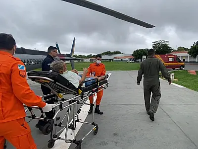 Aeronaves resgatam idoso de 91 anos e vítima de queda de cavalo no Pantanal