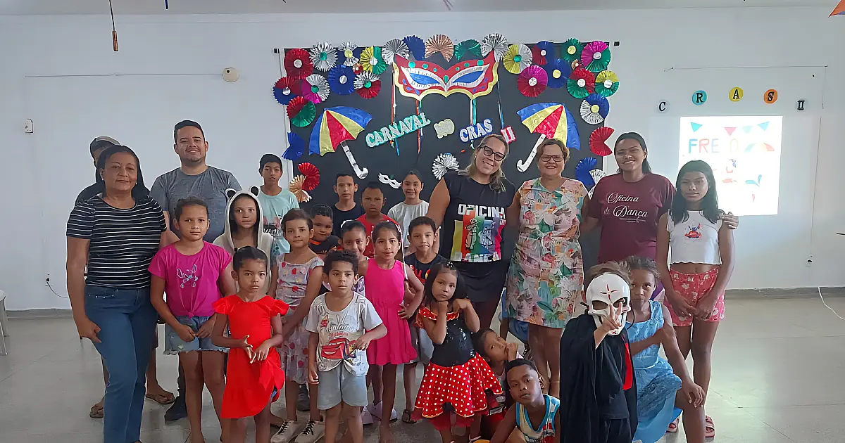 Frevo anima oficina e reúne crianças em atividade cultural