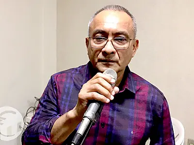Candidato a vice-prefeito vai recorrer sentença que bloqueia WhatsApp