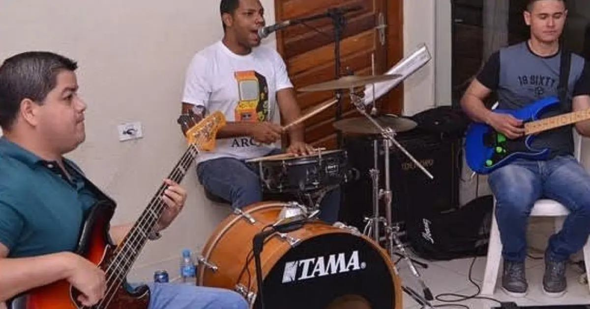 Esta sexta é de rock no Sesc Corumbá com a banda Black Page