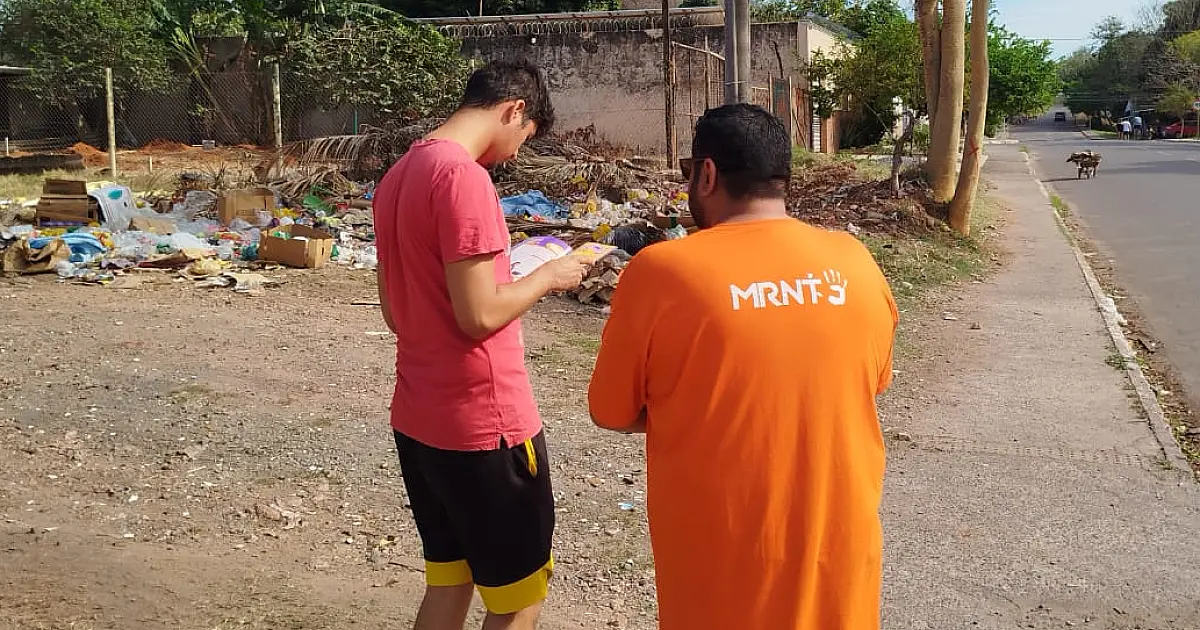 Ação no Cristo Redentor alerta sobre os riscos da internet para menores