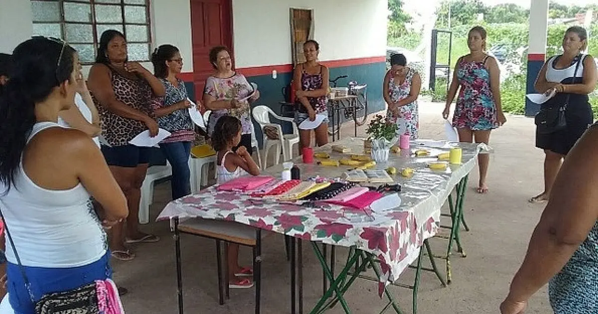 Cursos capacitam 40 artesãs para o mercado de trabalho