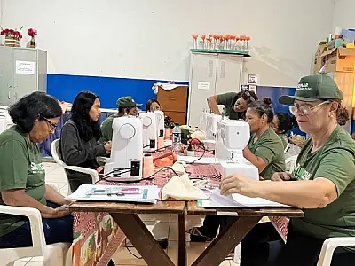 Parceria leva cursos e serviços gratuitos a moradores de Ladário