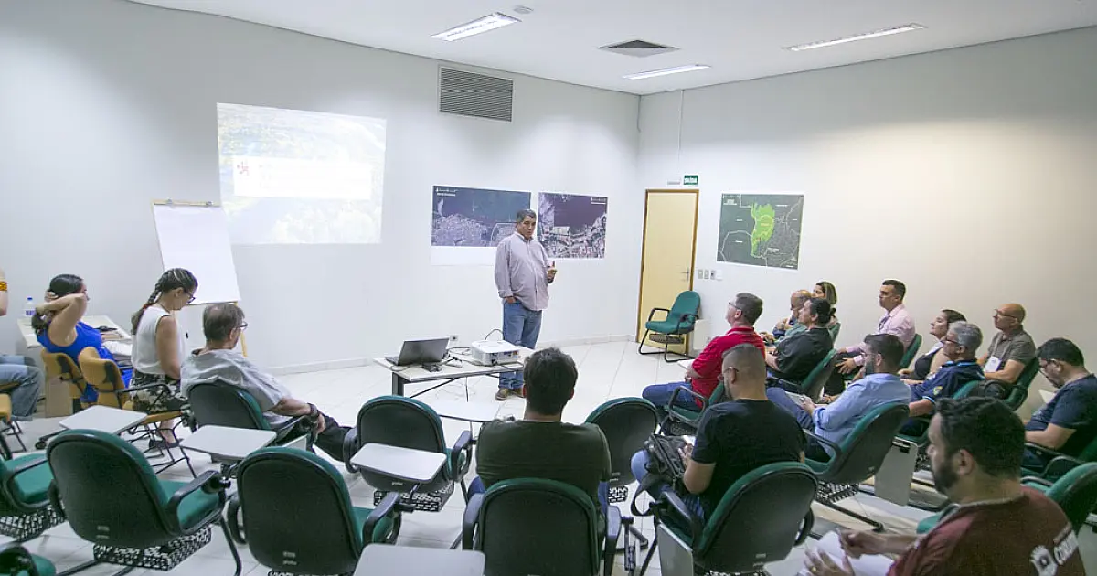 Workshop discute gestão estratégica da revitalização da Orla do Rio Paraguai
