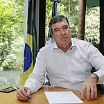 Golpistas usam nome de Riedel para atrair vítimas em grupos de investimento