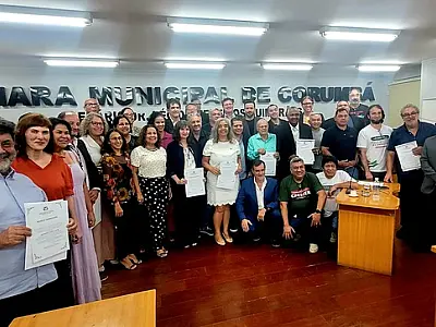 Servidores são homenageados pelos 50 anos de pesquisa e inovação da Embrapa Pantanal