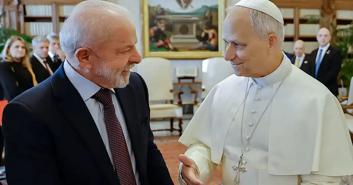 Lula se reúne com papa Leão XIV, pela primeira vez, no Vaticano