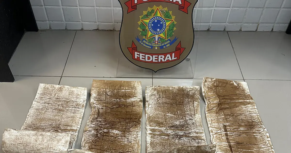 Passageiro é preso com quatro quilos de pasta base no aeroporto de Corumbá