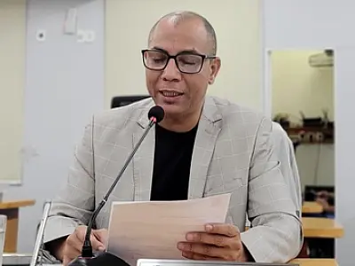 Vereador sugere micro-ônibus e vans para atender população durante o FAS