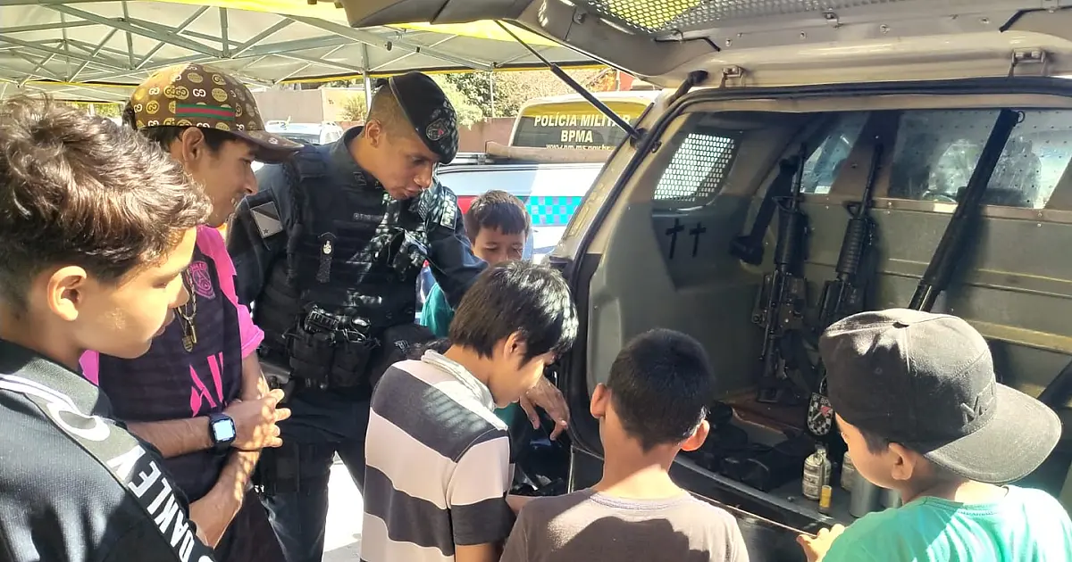 Ação comunitária cria vínculo entre a PM e a população de Ladário