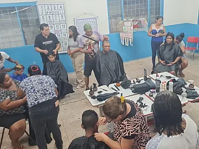 Estudantes do curso de Cabeleireiro do IFMS oferecem serviços gratuitos em Ladário