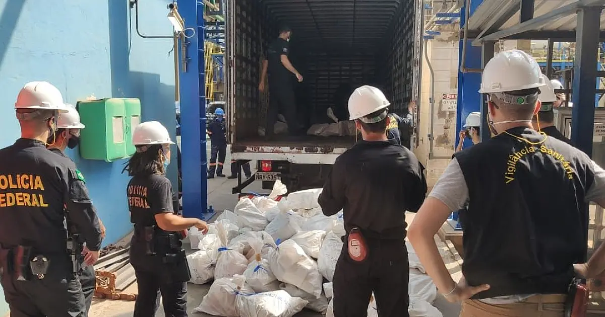 PF incinera 2,5t de drogas em Três Lagoas