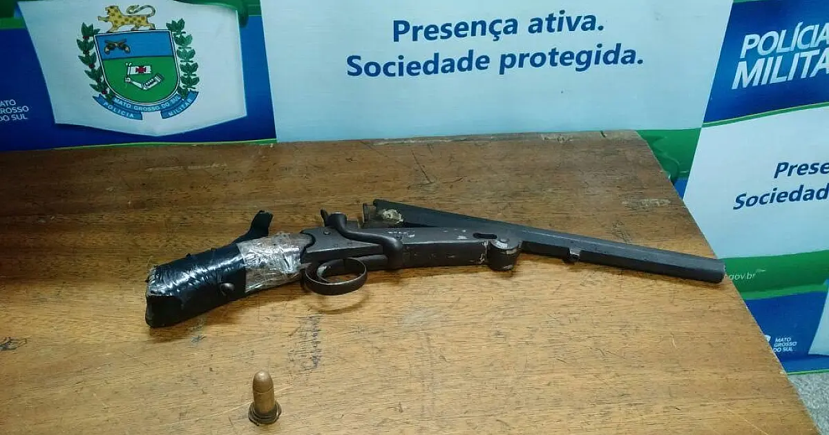 Dupla de assaltantes é detida por vítima na Nova Corumbá