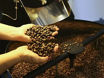 EUA reduzem tarifas para café, laranja, carne bovina e outros produtos