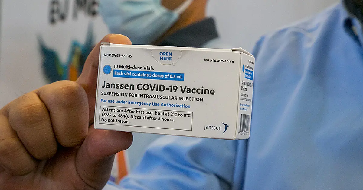 Reforço na equipe intensifica último dia de vacinação da Janssen em Corumbá