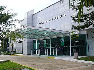 TRE-MS abre seleção de estágio para níveis médio e superior no Estado