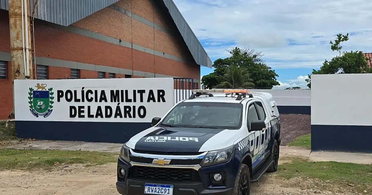 PM conduz homem à Delegacia por violência doméstica em Ladário
