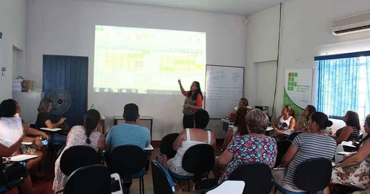 Escolas municipais de Ladário iniciam ano letivo em 13 de Fevereiro