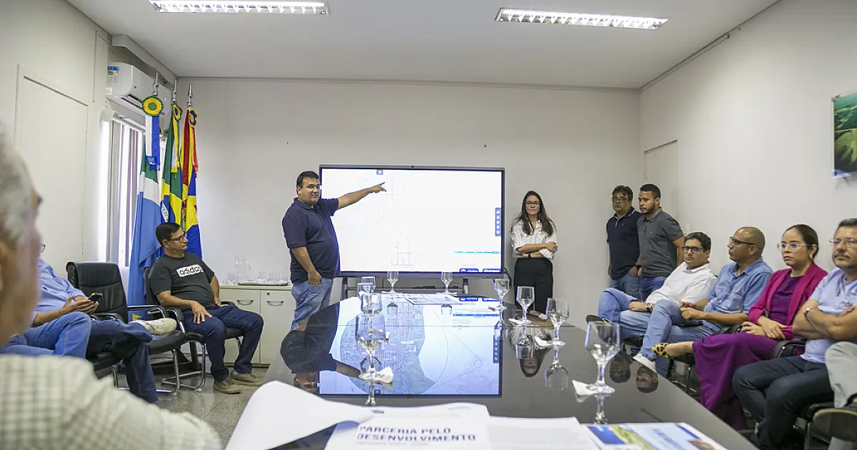 Corumbá anuncia plano de R$ 140 mi para obras urbanas até 2028