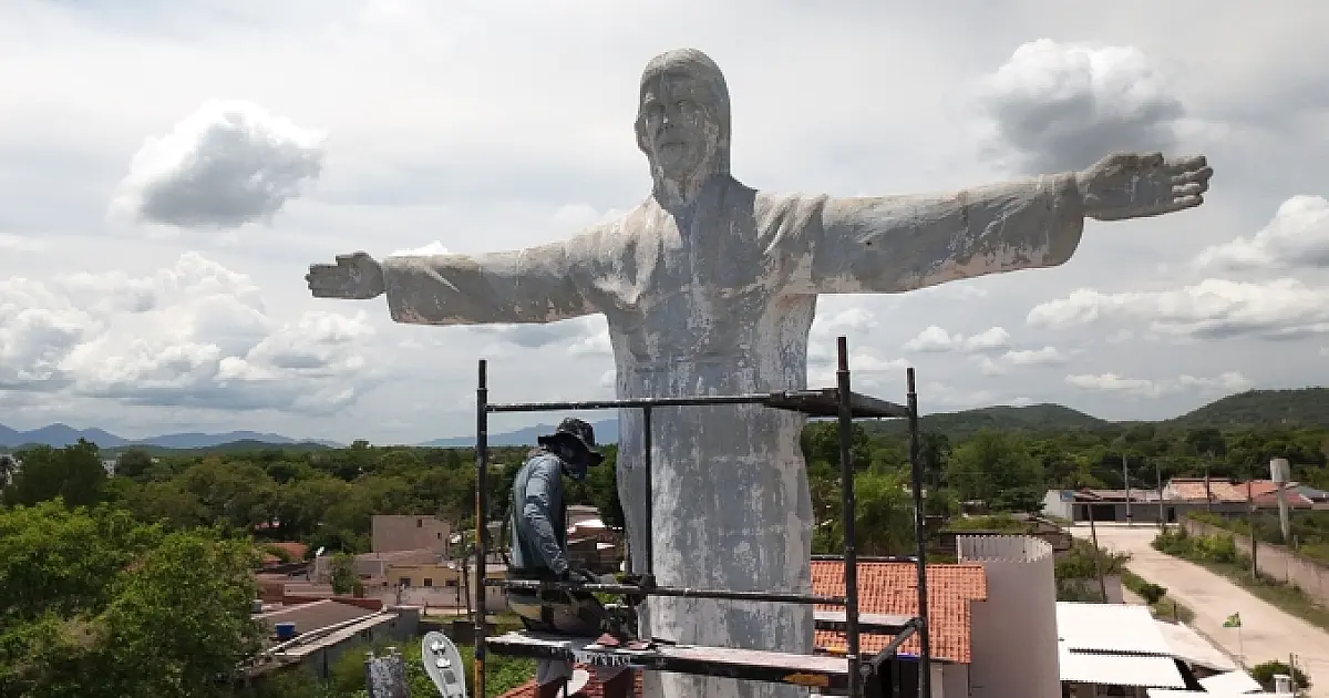 Restauração do Cristo em Ladário preserva símbolo histórico da cidade