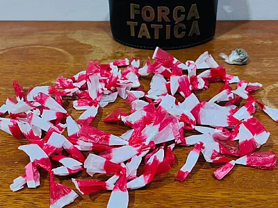 PM apreende adolescente com 51 porções de cocaína em Corumbá