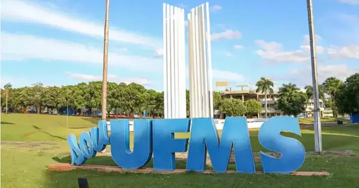 Vestibular da UFMS registra mais de 2,8 mil ausentes em prova para 127 cursos