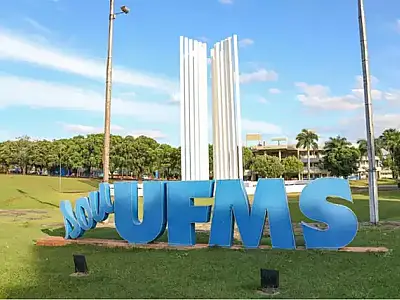 Vestibular da UFMS registra mais de 2,8 mil ausentes em prova para 127 cursos