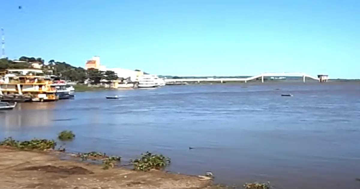 Homem é ferroado por arraia na Prainha do Porto Geral