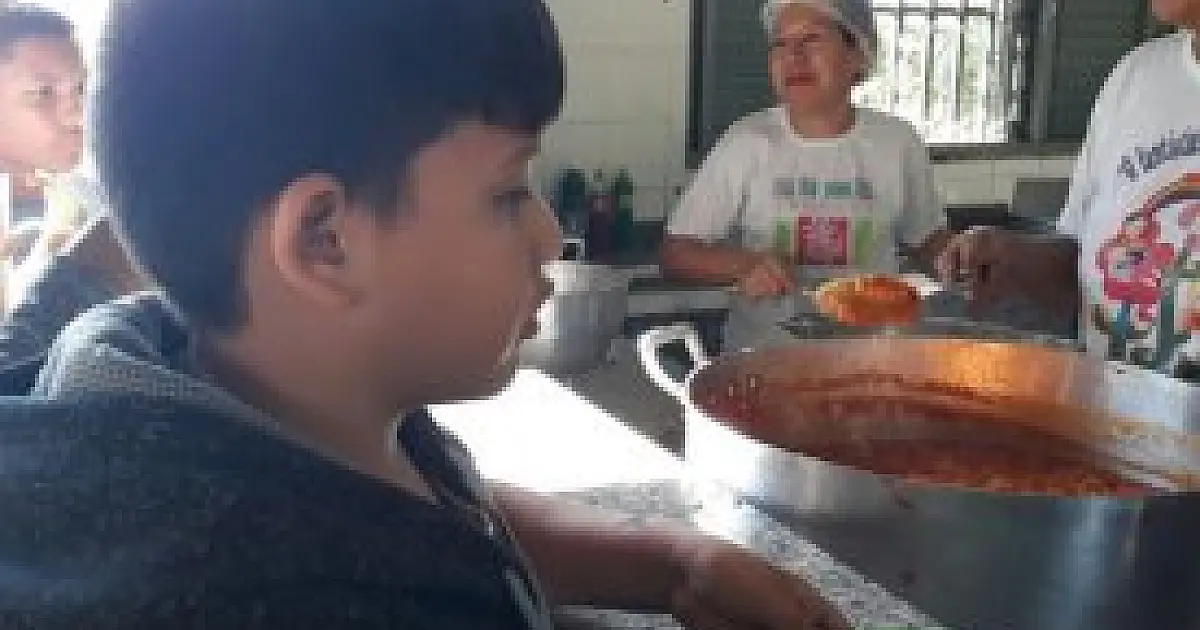 Filé de Tilápia entra no cardápio de merenda das escolas da REME