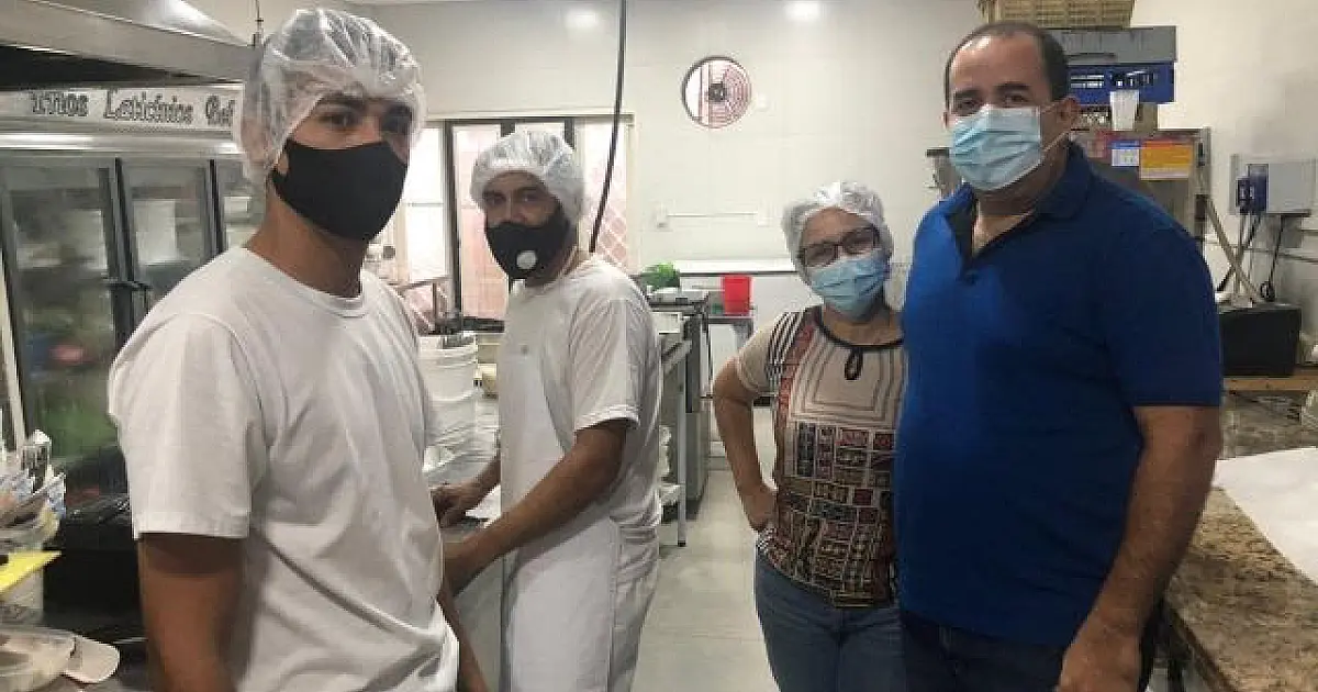 Donos de pizzaria em Corumbá investem em dark kitchen do Divino Fogão