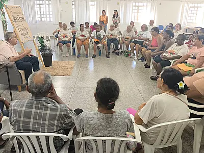 CRAS I promove ações de saúde para idosos e colônia de férias infantil